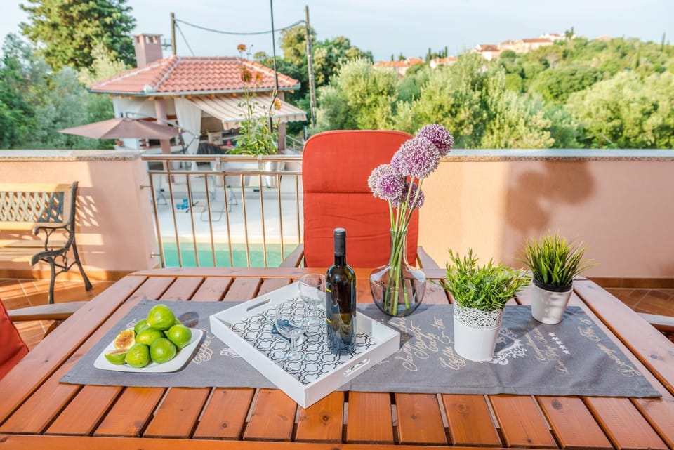 Apartments Jelavić Apartment in Zadar County