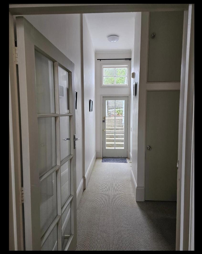 Enjoy stylish living, tranquil, stroll to river House in Nelson