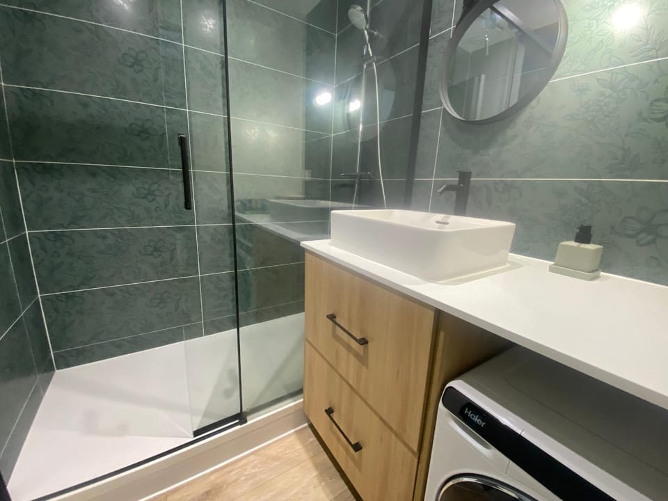 Studio Cabine Bord de Mer avec WiFi et Parking - FR-1-374-234 Cabin in Arcachon