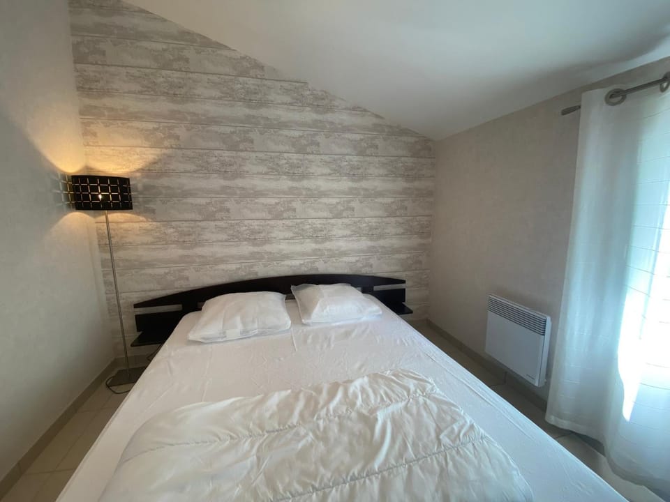Jolie Villa pour 6 Pers., proche Plage, avec WIFI à La Tranche-sur-Mer - FR-1-22-380 House in La Tranche-sur-Mer