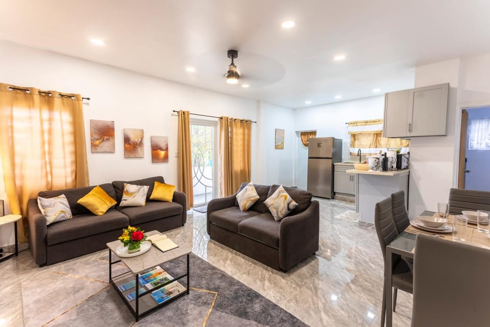 Living room, Seating area, Dining area
