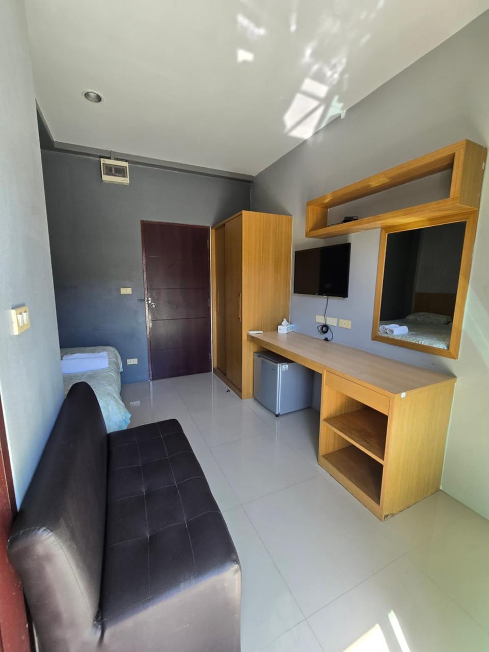 The Hua Hin Piya's Lounge and Residence Apartment in Hua Hin District