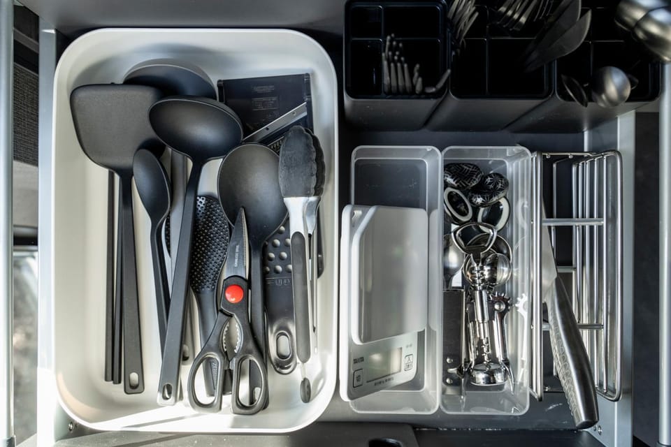 Kitchen or kitchenette