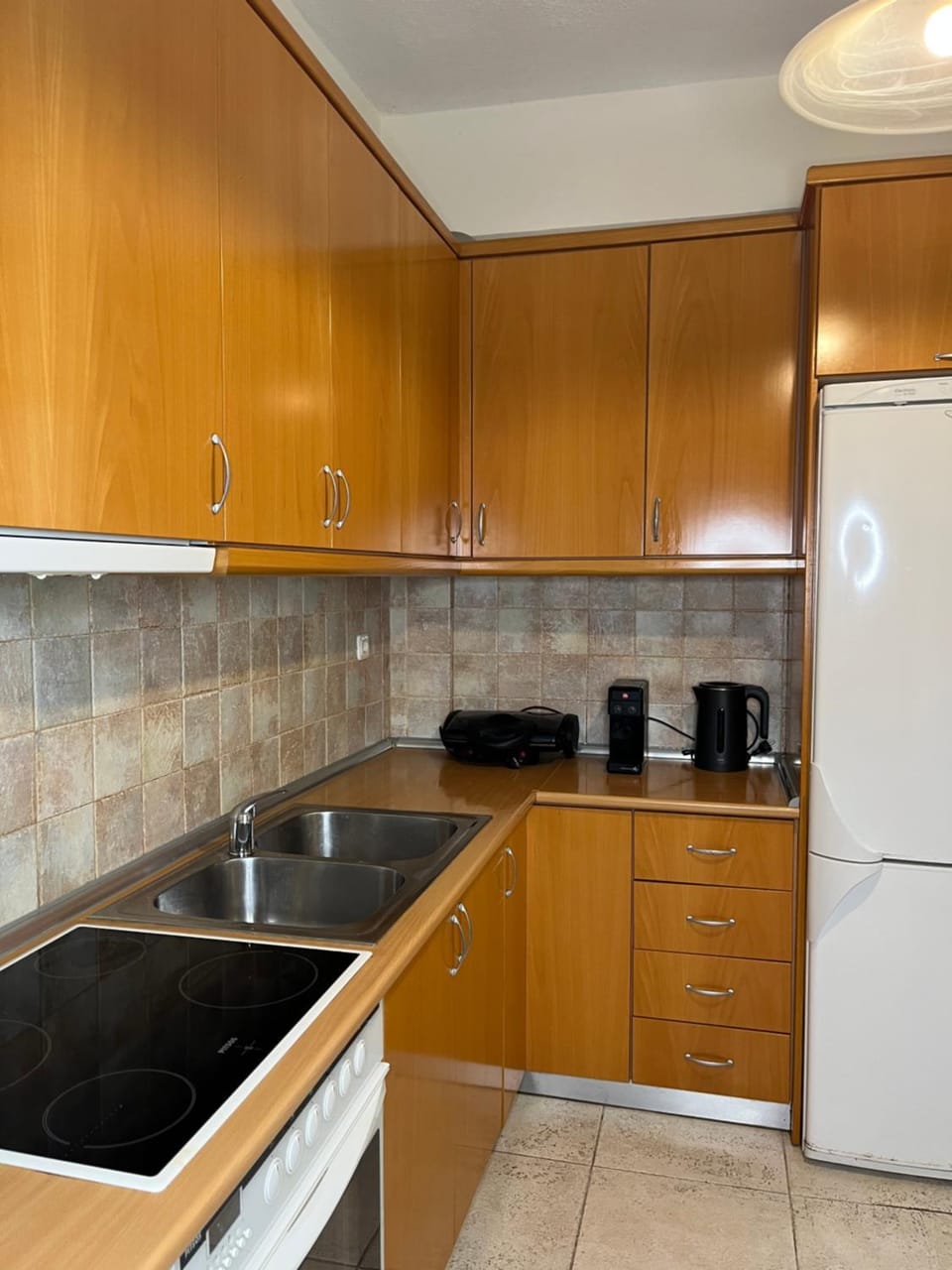 Halkidiki Kallithea Family House across the beach Apartment in Halkidiki