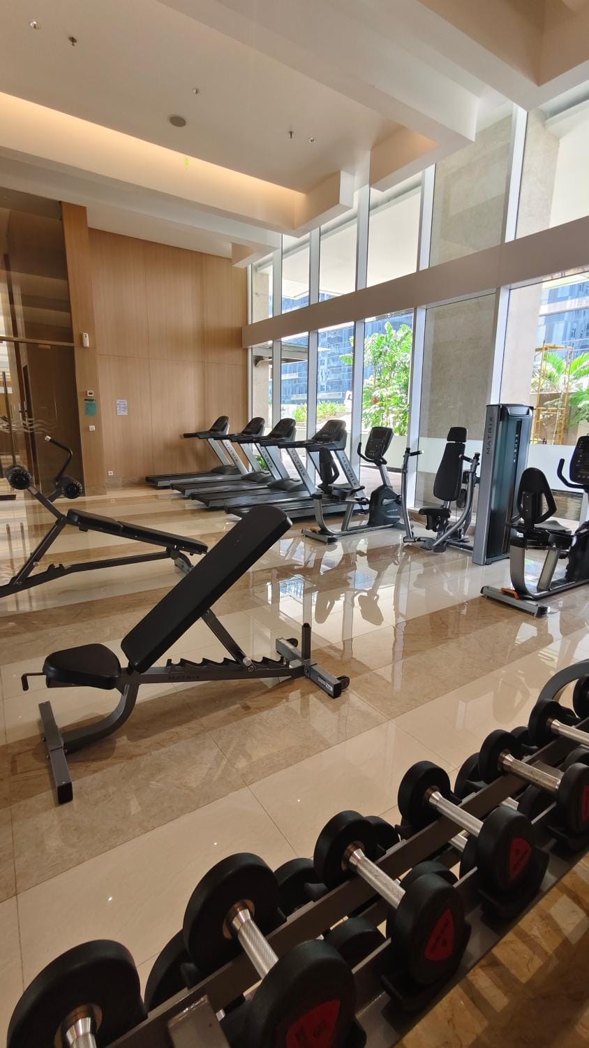 Apartemen Podomoro Deli Medan 42 m2 dengan 2 bed king size muat 4 orang dewasa Apartment in Indonesia