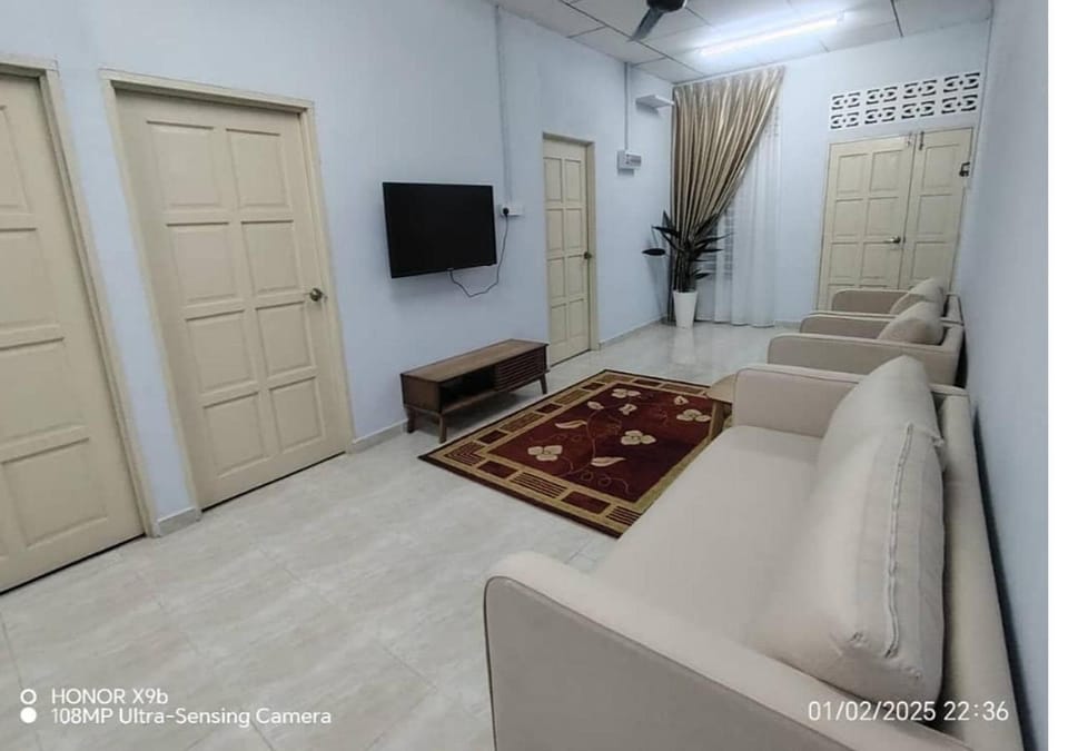 TV and multimedia, Living room, Photo of the whole room, Seating area