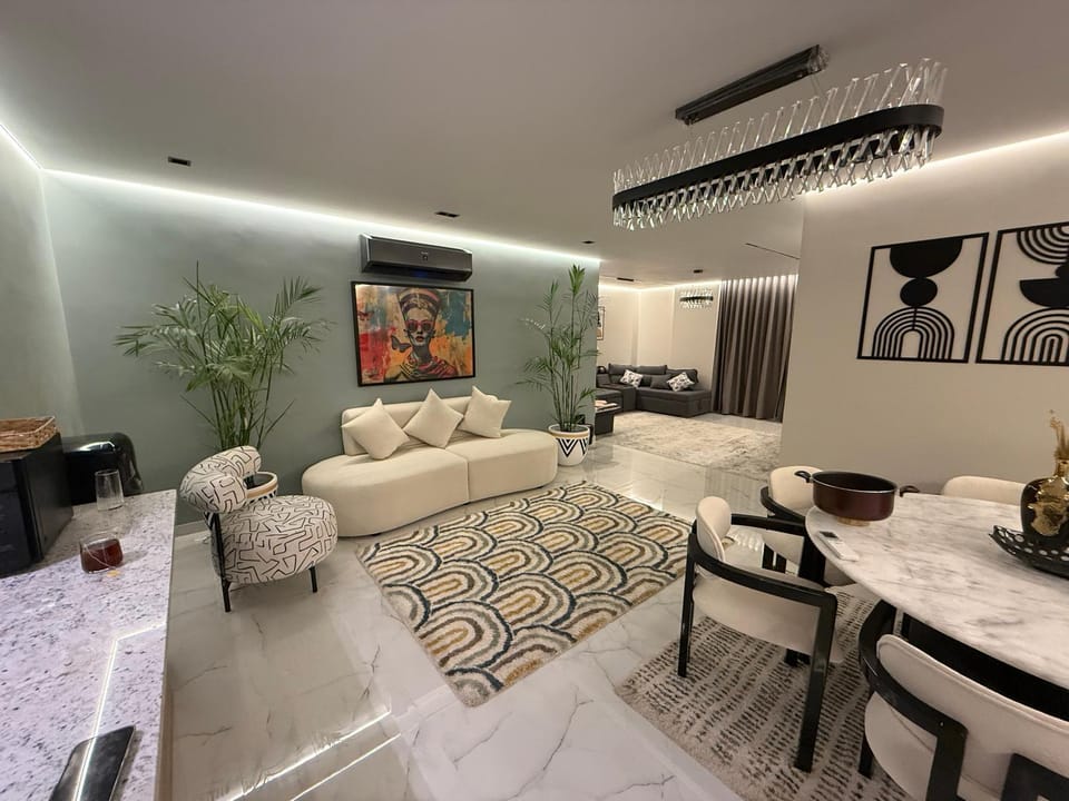 Living room, Seating area, Dining area, air conditioner