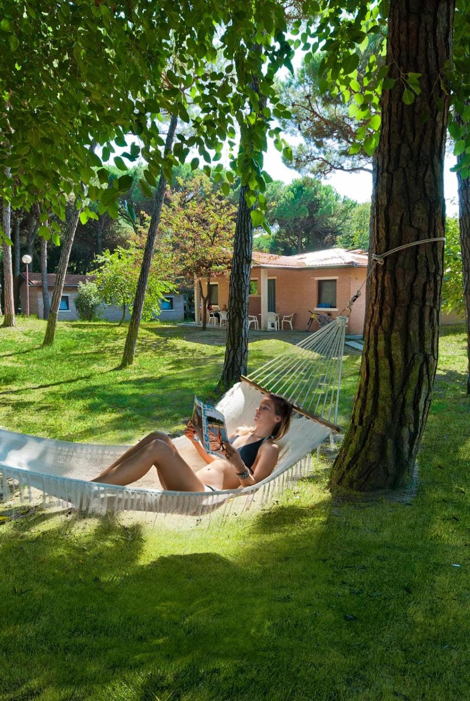 Day, People, Garden, Garden view