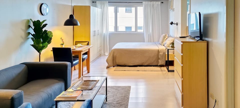 Bed, Living room, Bedroom