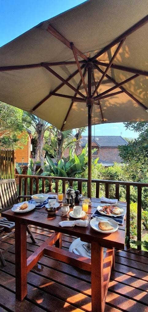 Patio, Garden, Dining area