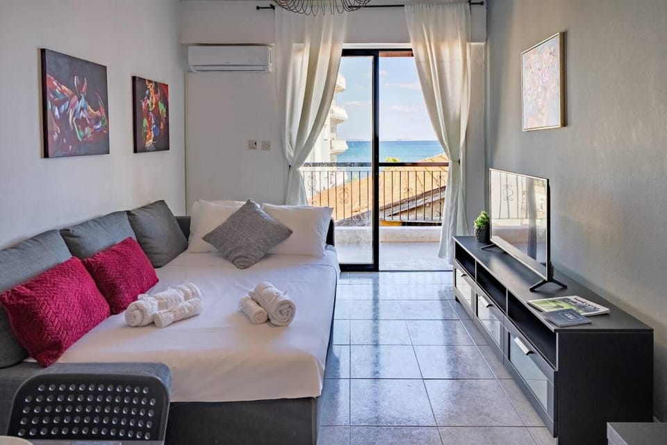 Bed, View (from property/room), Balcony/Terrace, Bedroom, Sea view, air conditioner