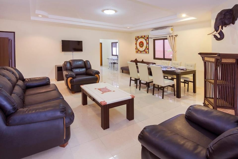 Villa Marcello Villa in Pattaya City