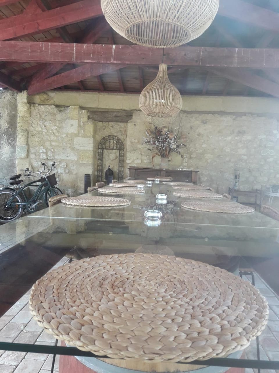 Property building, Patio, Dining area