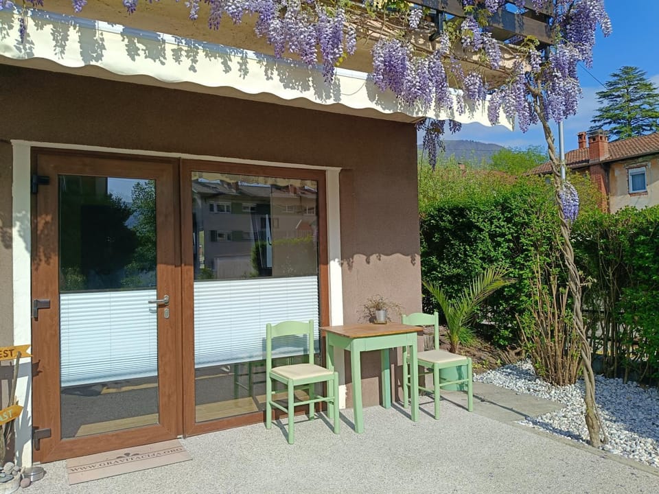 Gravitacija East Apartment in 5220 Tolmin, Slovenia