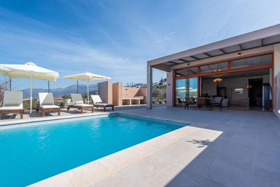 Patio, Balcony/Terrace, Area and facilities, Swimming pool