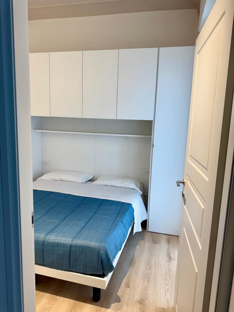 MIHOUSE Res MILAN Apartment in Milan