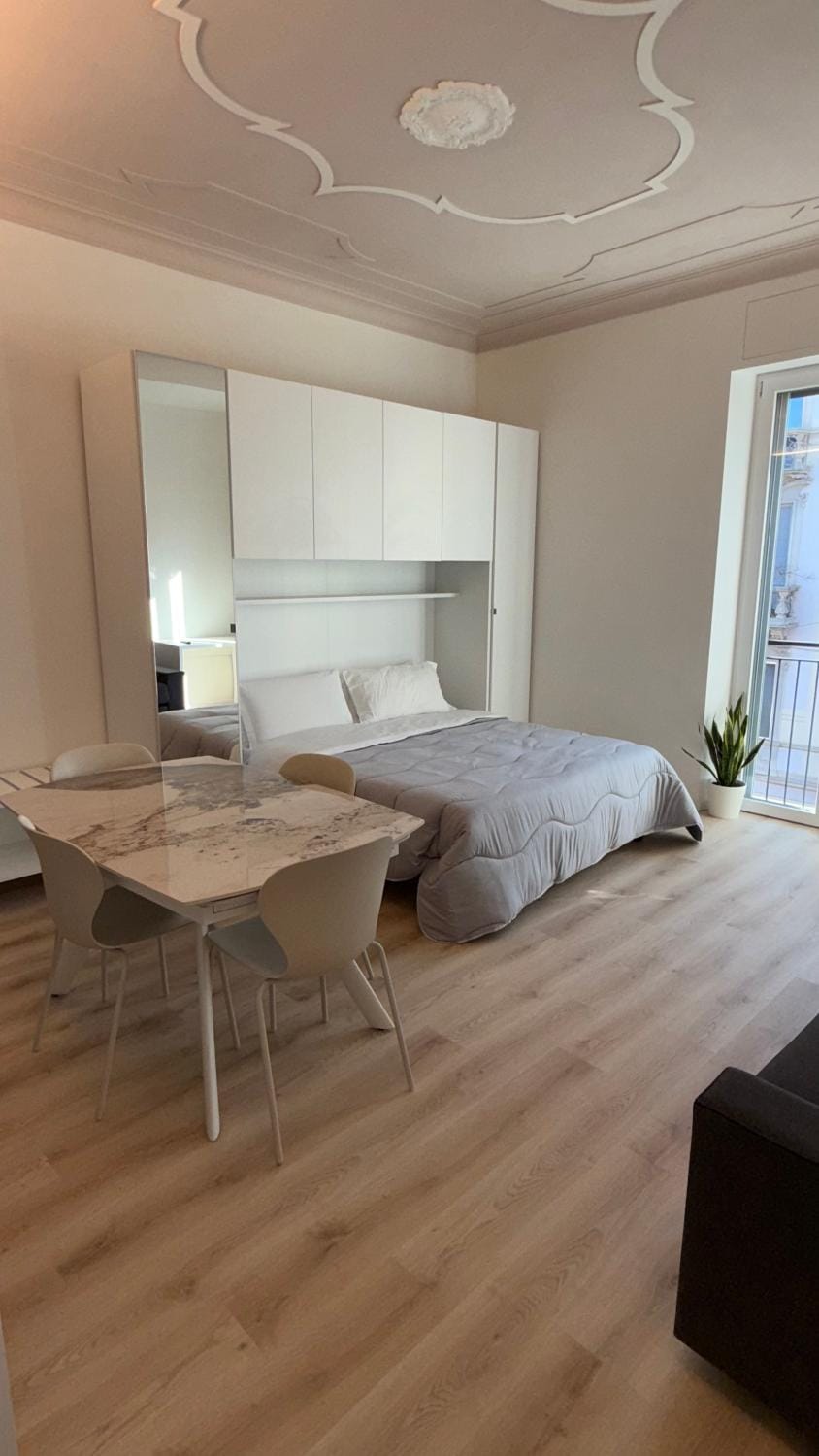 MIHOUSE Res MILAN Apartment in Milan