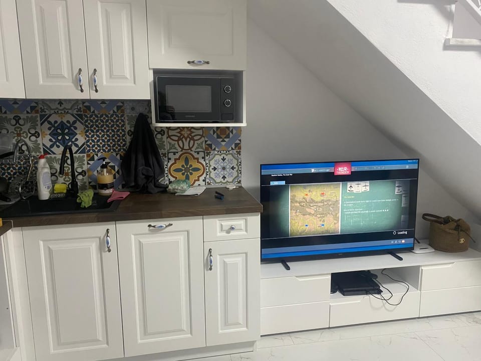 Dionysus building Apartment in Decentralized Administration of Macedonia and Thrace