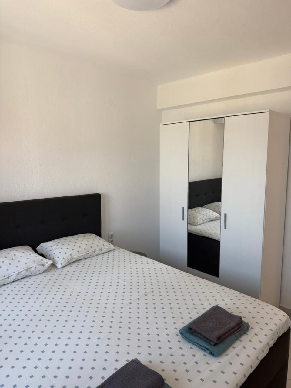 Dionysus building Apartment in Decentralized Administration of Macedonia and Thrace