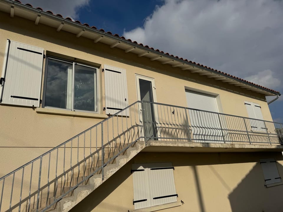 Property building, Balcony/Terrace