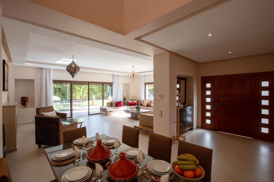Serene Villa Golf Noria Marrakech Private Garden Golf View 3 Bedrooms - Mo Villa in Marrakesh
