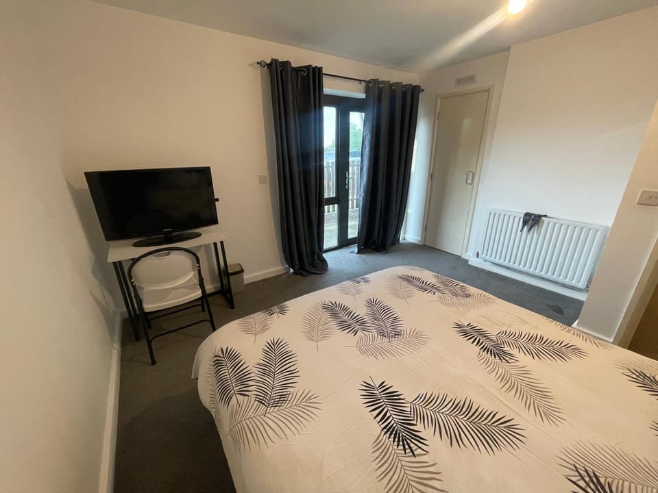 Luxurious Bedroom in One Bed apartment Apartment in London Borough of Southwark