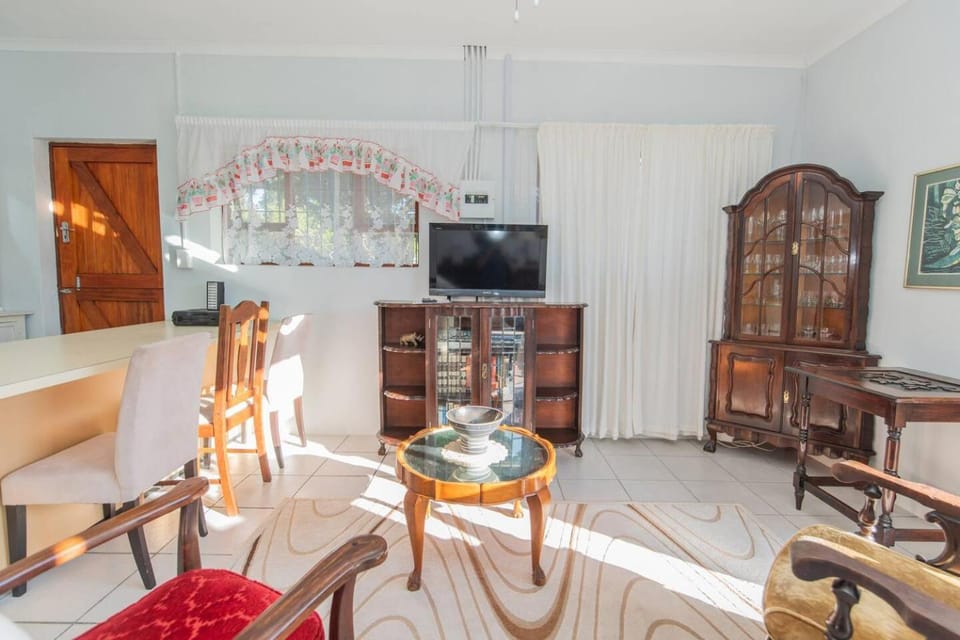 Pari Park Travellers Cottage Apartment in Port Elizabeth