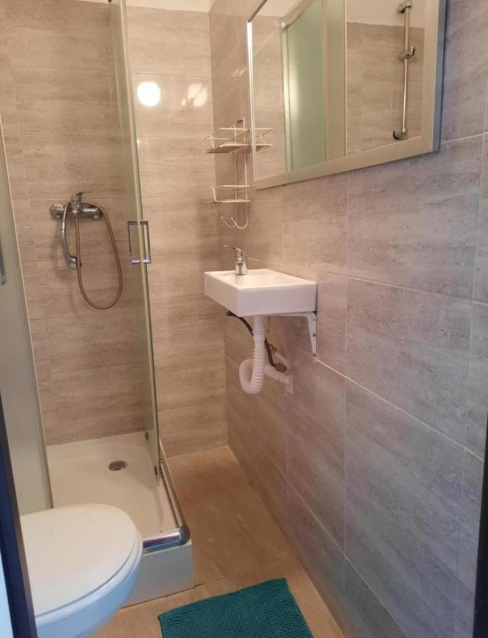 Shower, Toilet, Bathroom