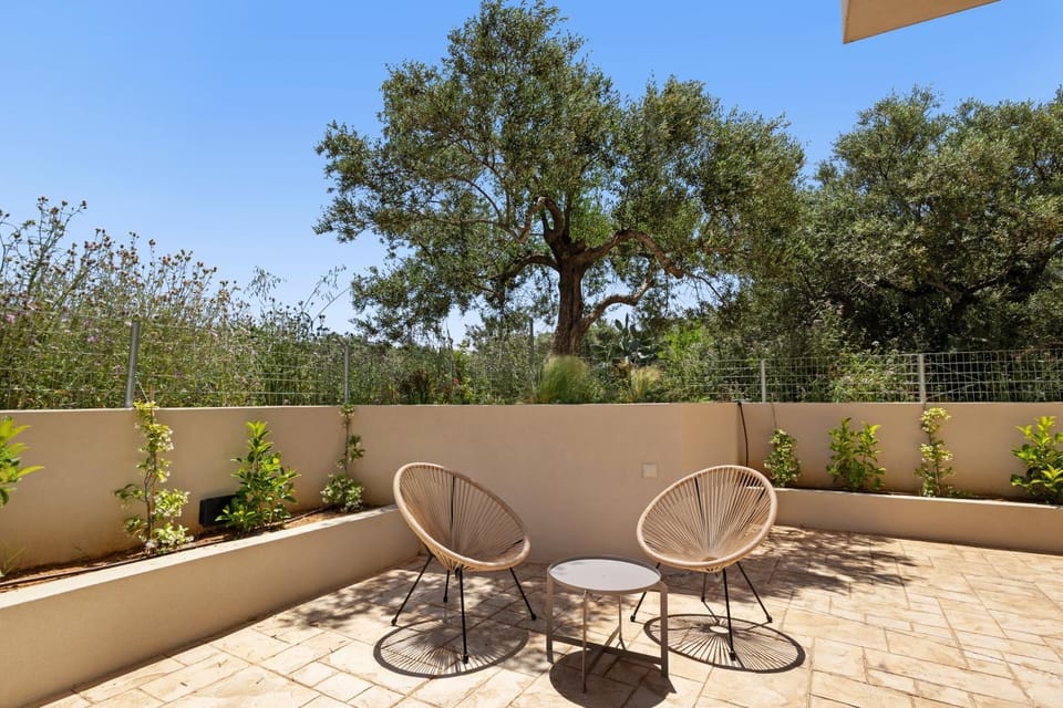 Garden, Garden view