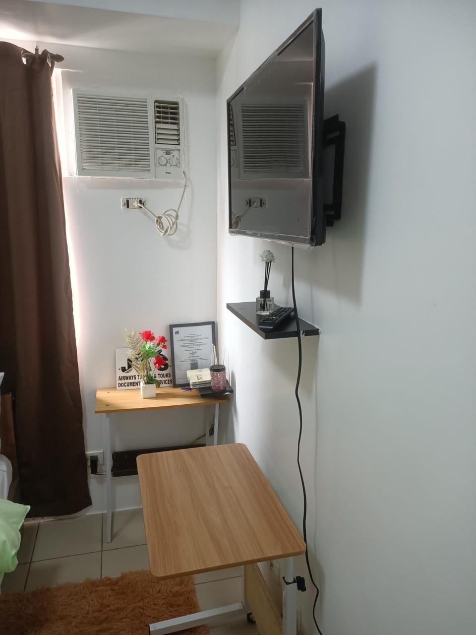 Property building, Evening entertainment, air conditioner