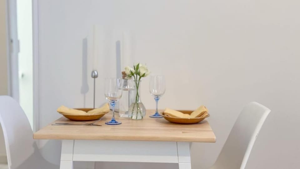 Studio Cosy à Deux Pas du Canal Apartment in Paris