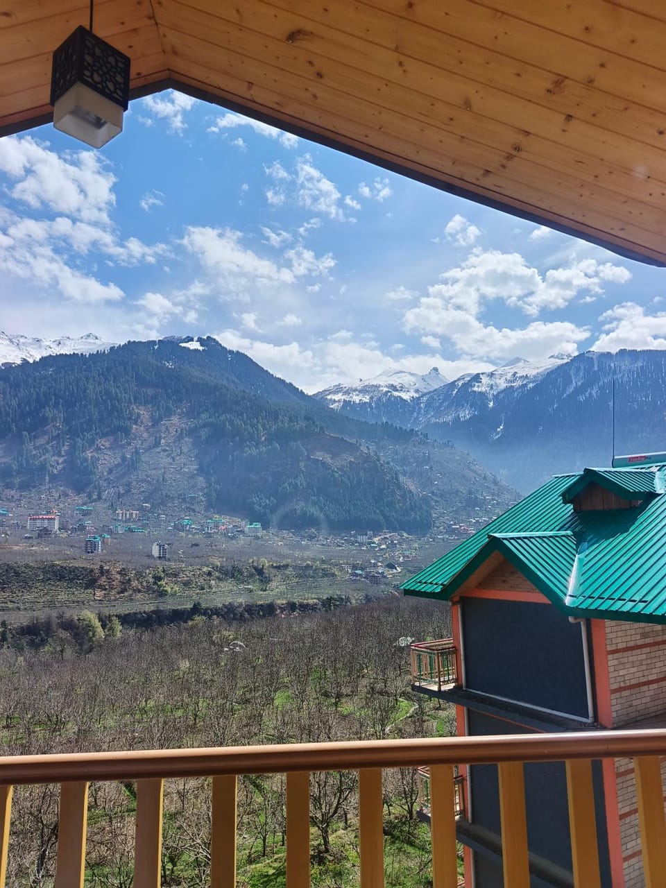 Hotel Seven Heaven ManaIi BY RS Group Of Hotel's Hotel in Himachal Pradesh