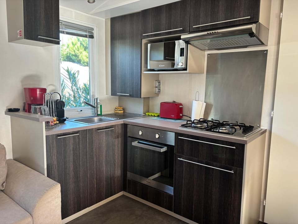 Mobil home 6 personnes Campground/ 
RV Resort in Argeles-sur-Mer