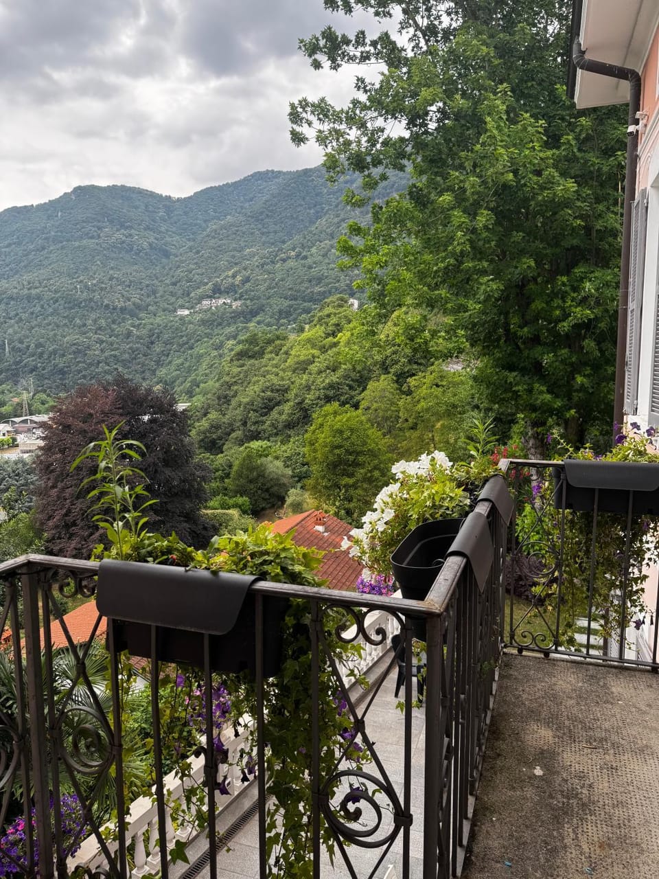 Como Lake Villa Galli & Pool Bed and Breakfast in Lombardy