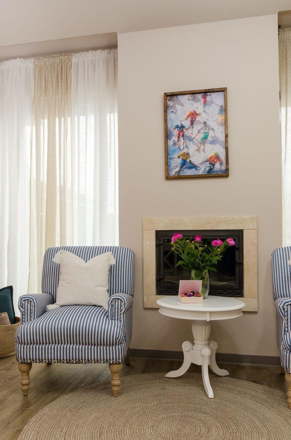 Living room, Seating area