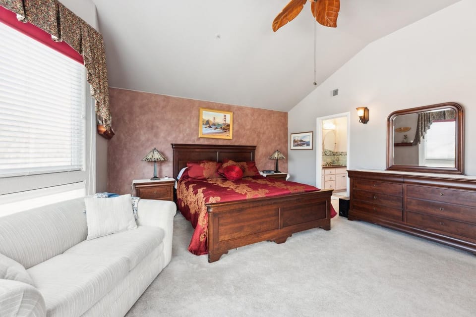 Coastal Getaway home House in El Granada