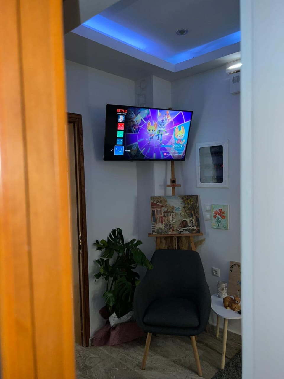 TV and multimedia, Evening entertainment