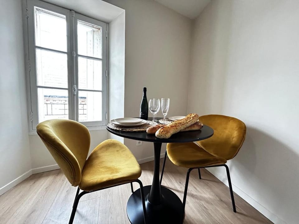 E5 Reton T2 chic et confortable au coeur d Epernay Apartment in Epernay
