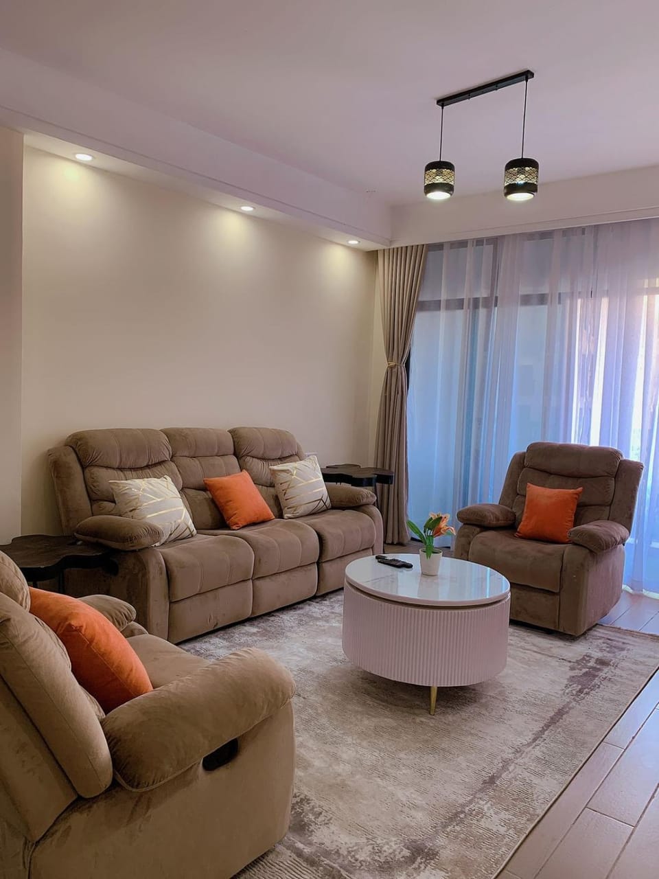 Executive living two bedroom apartment with heated swimming pool and well equipped gym with amazing city scenic views Apartment in Nairobi