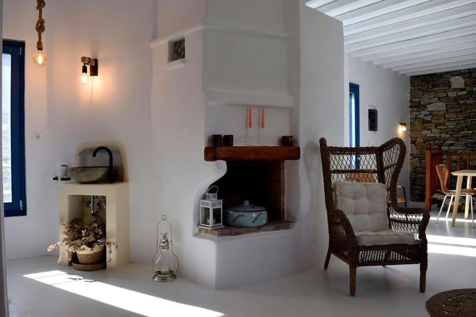 Isla Catalina Villa in Milos