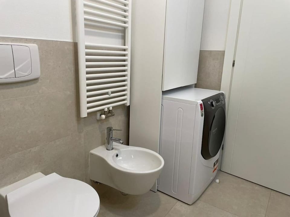 Green & Sea in City Central Oasis Private parking Apartment in Trieste