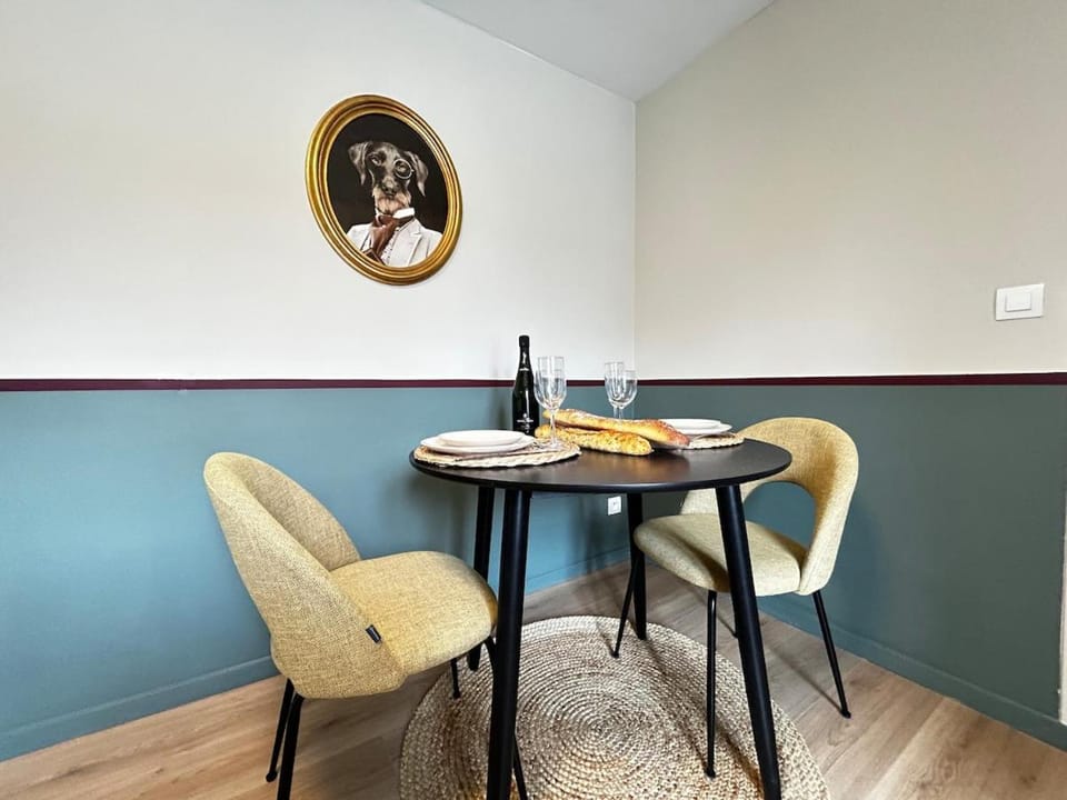 E4 Reton Suite avec Balnéo T2 au couur d Épernay Apartment in Epernay