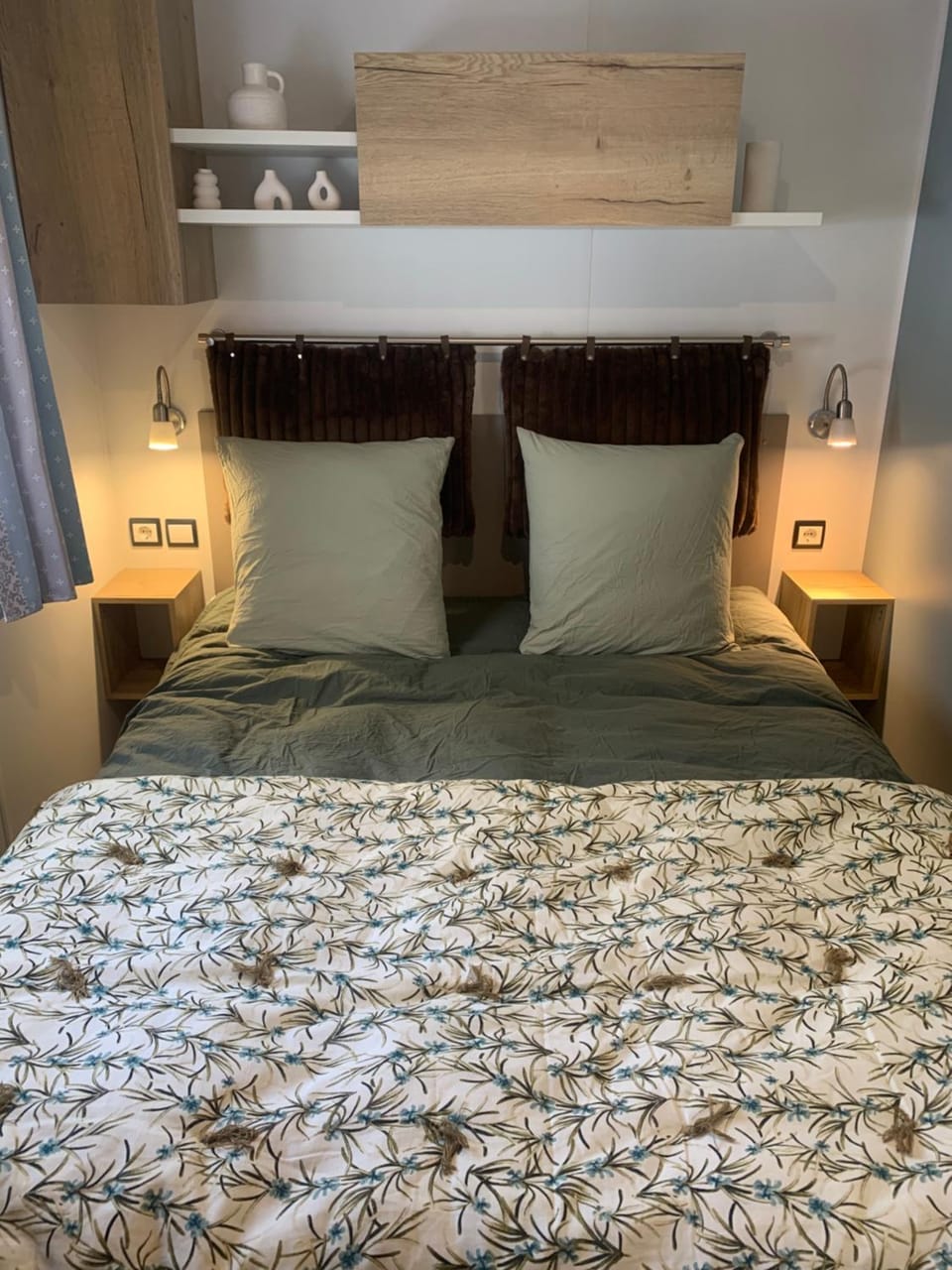 Au Petit Bonheur Campground/ 
RV Resort in Vias