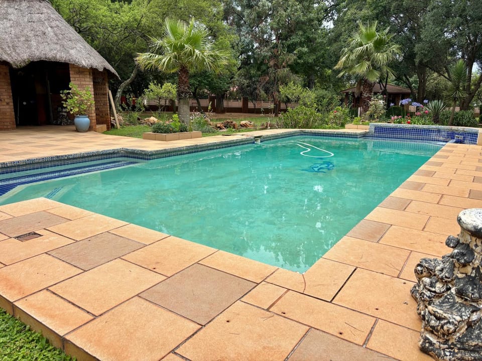 Swimming pool, Swimming pool