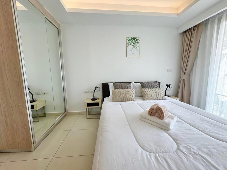 Bed, Bedroom, wardrobe