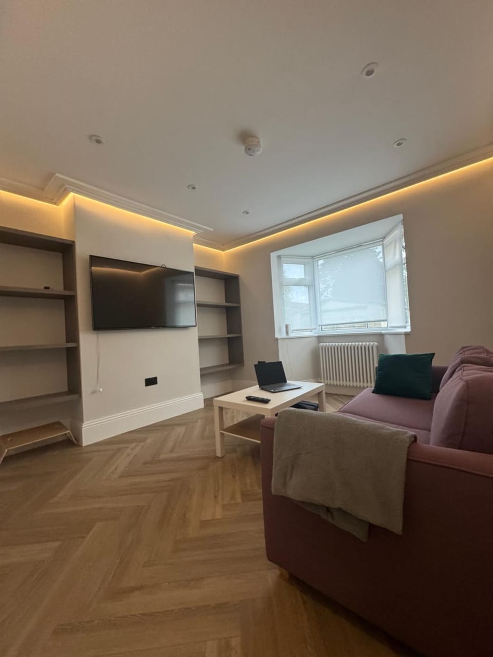 Mill Hill House Bed and Breakfast in Edgware