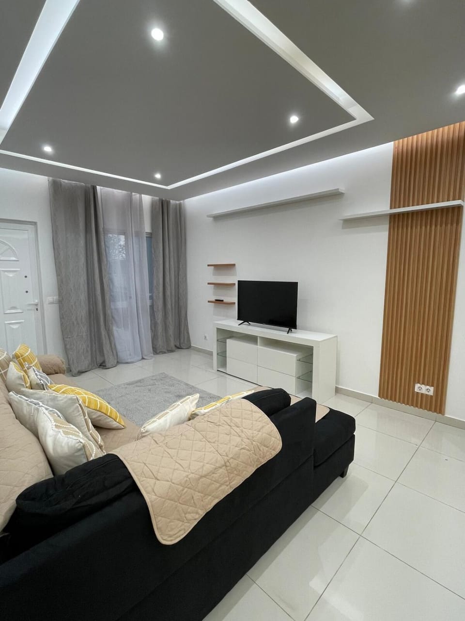 Apartamento T3 espaçoso e moderno em Cidadela Apartment in Praia