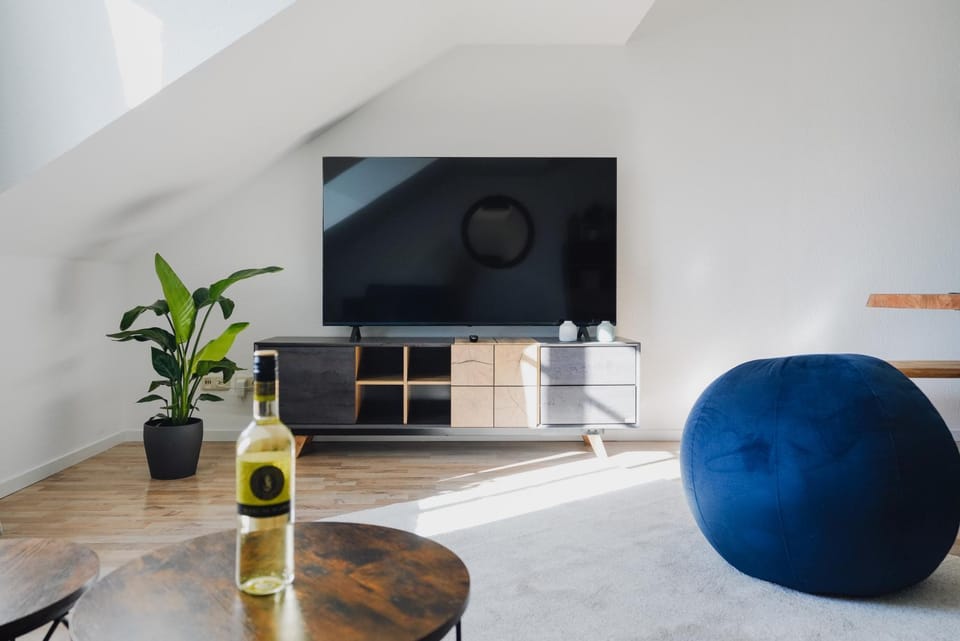 TV and multimedia, Living room, Seating area