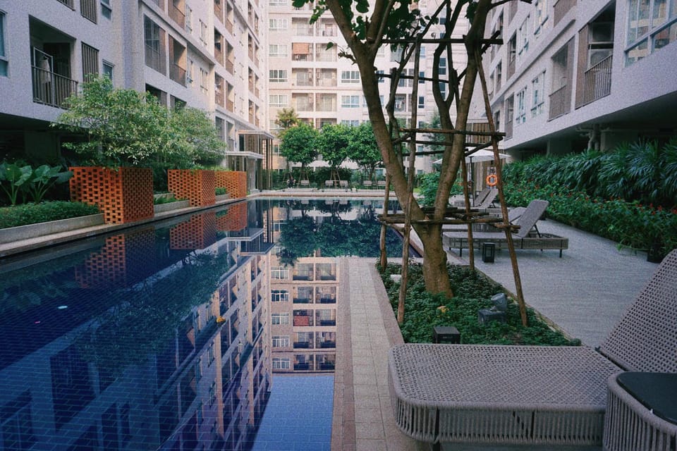 Cozy 1 BD Room Pool Gym Balcony Walk To Central Festival Apartment in Chiang Mai