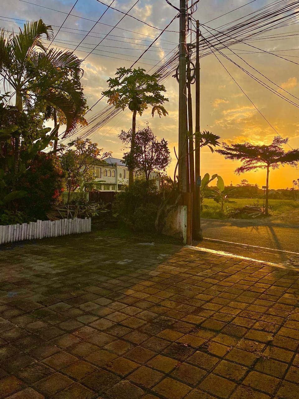 Lotus & Teak Villas Hotel in North Kuta